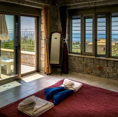 Villa Angeliki Levktron