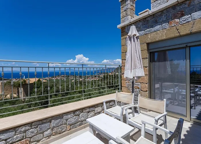 Angeliki Λεύκτρο